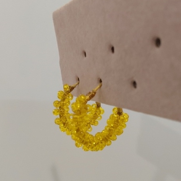 Yellow Beaded Hoop Earrings - Picture 4 of 4